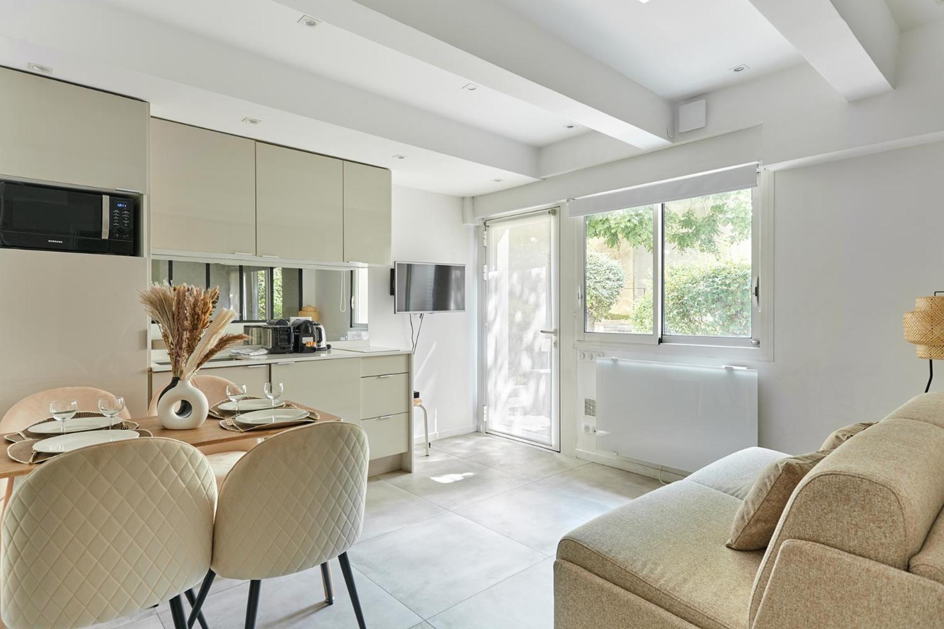 Residence Le Marais By Studio Prestige Париж Екстериор снимка